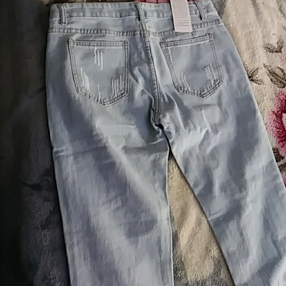 Jeans. - Picture 3 of 4